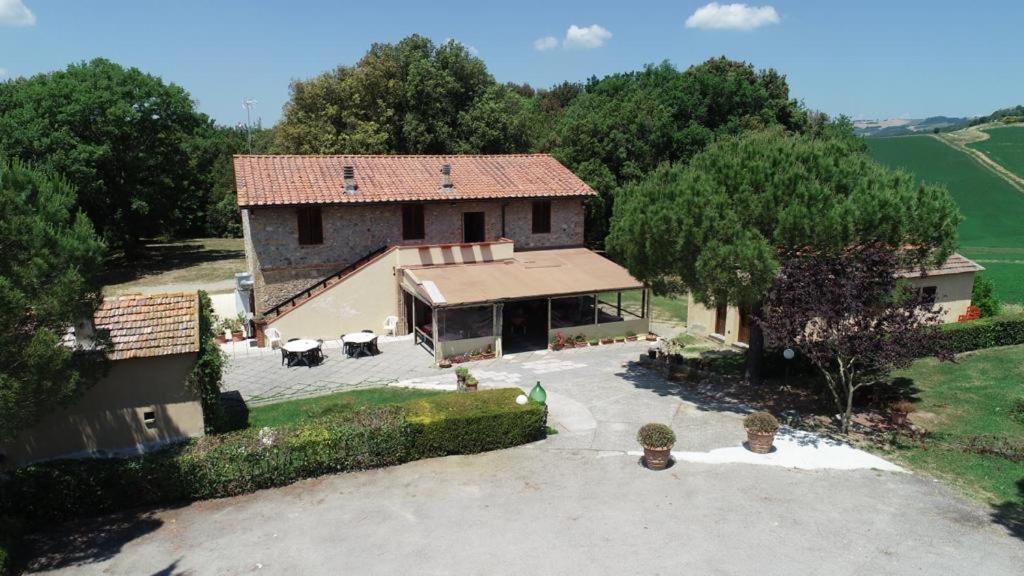 Locanda Il Boschetto Volterra Extérieur photo
