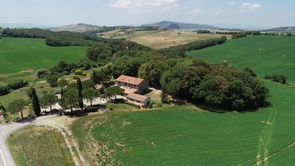 Locanda Il Boschetto Volterra Extérieur photo